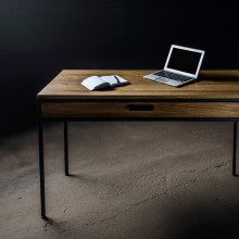 medinis-darbo-stalas-work-is-not-an-issue