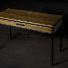 rasomasis-stalas-work-is-not-an-issue